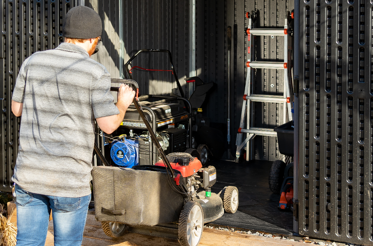Suncast storage shed